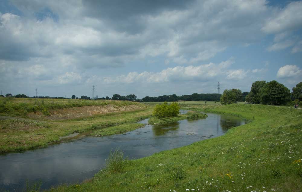 Landschaft im Fluss: Seseke am 30.06.2012 Foto: Andreas Nickel